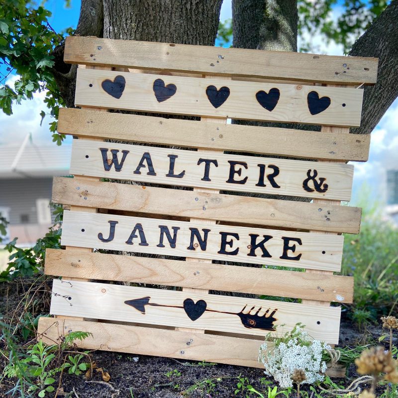 welkomstbord welkombord hout pallet bruiloft decoratie liefslabel