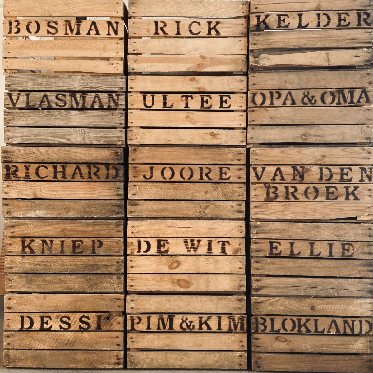 houten kist krat fruitkist cadeaupakket kadepakket kerstpakket met eigen tekst gebrand liefslabel houten kist krat fruitkist cadeaupakket kadepakket kerstpakket met eigen tekst gebrand liefslabel