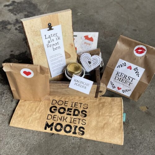 origineel kerstpakket liefslabel doe iets goeds school basisschool onderwijs tas