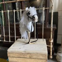 hobby horse stal hobbyhorse maaike houten kist deksel liefslabel