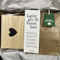 je bent uitmuntend label kaartje liefs liefslabel bedankje kleinigheidje juf meester school cadeau origineel persoonlijk cadeaupakket