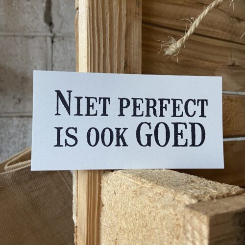 niet perfect is ook goed vintage kaart kaartje geslaagd bruiloft huwelijk sturen klein leuk bedankje liefs label liefslabel juf meester vriendin bedankje zomaar sterkte