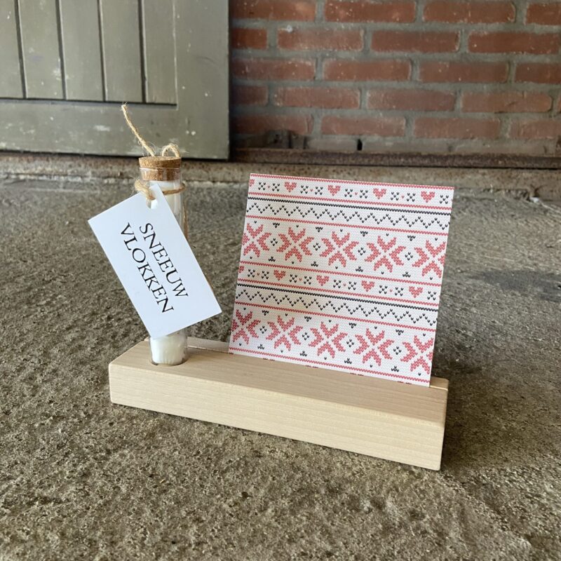 iets leuks bij cadeaubon foto kaartenstandaard liefs liefslabel cadeau kleinigheidje bedankje kerst sneeuwvlokken origineel persoonlijk