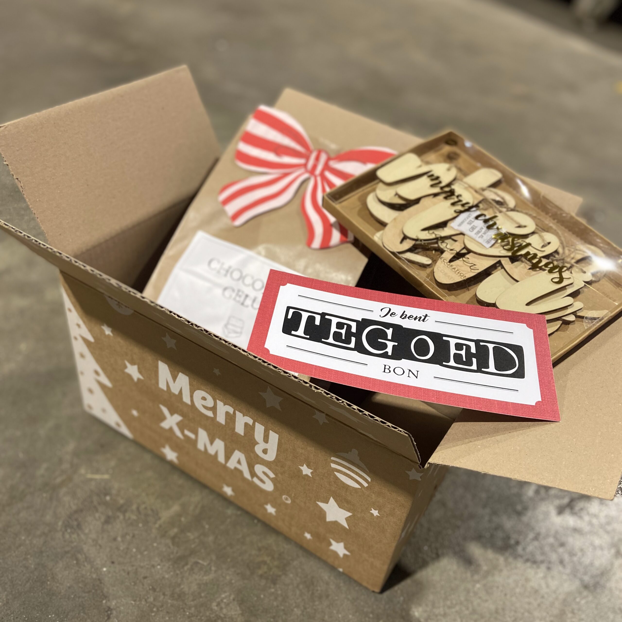 CHOCOLADE GELUK ➸ Kerstboom Brownie, Cake Fontein & Decoratie - Afbeelding 8