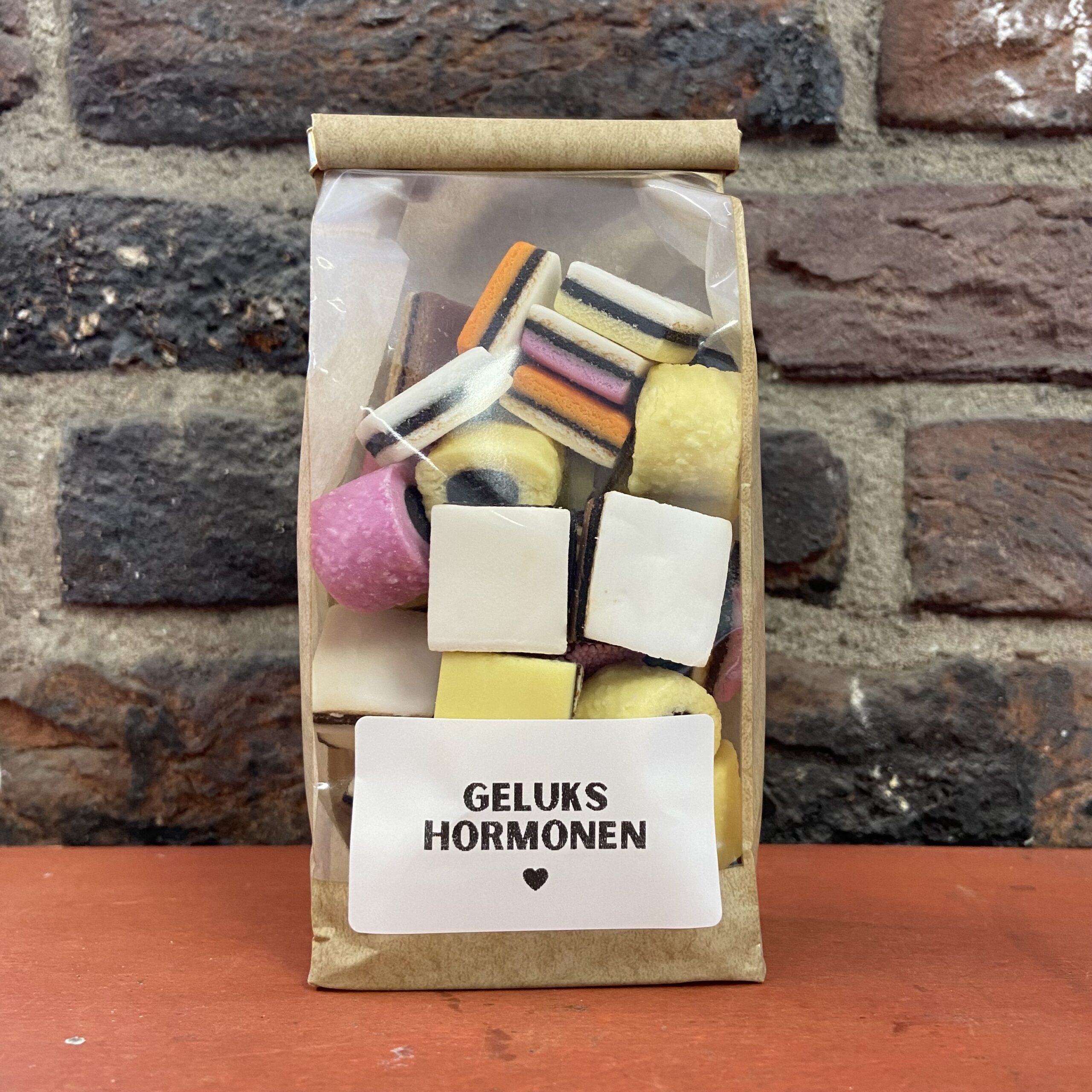 gelukshormonen baby zwanger kraamfeestje kraamfeest zwangerschap babyshowerlekker ding cadeau valentijn verjaardag traktatie feest bedankje bruiloft