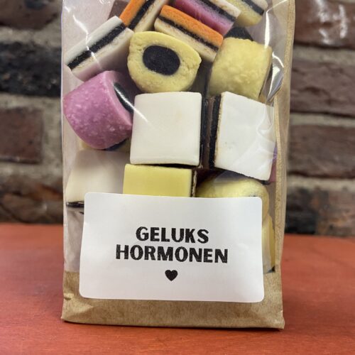 gelukshormonen baby zwanger zwangerschap babyshowerlekker ding cadeau valentijn verjaardag traktatie feest bedankje bruiloft