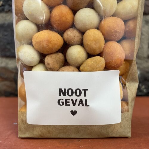 noot geval cadeau slagen school juf meester docent klaar geslaagd traktatie feest bedankje